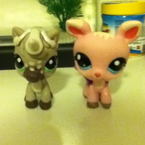 Unicorn and Flying Deer Littlest Pet Shop Set