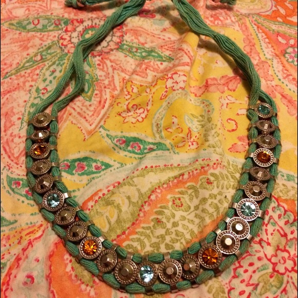 Gorgeous Turquoise Jeweled Statement Necklace