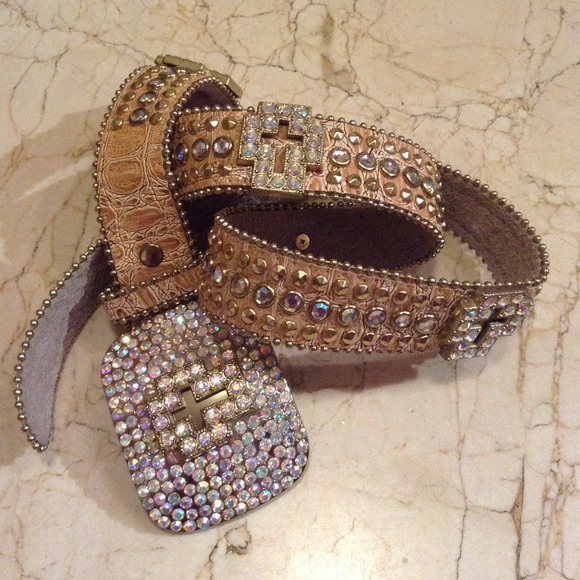 Belt - Picture 3 of 4