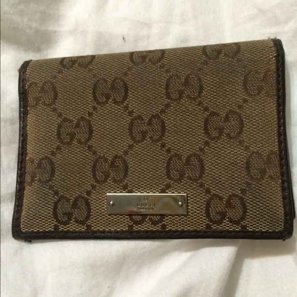 Gucci Wallet 100% Authentic!