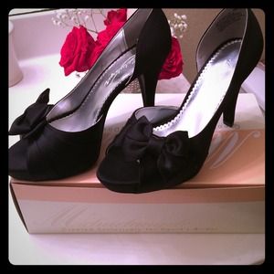 Michael Angelo Pumps