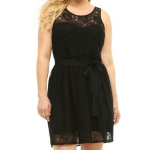 🎉Reduced 🎉 Torrid Lace black Dress