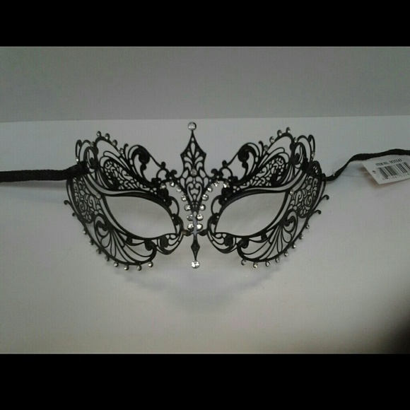 Mardi gras mask