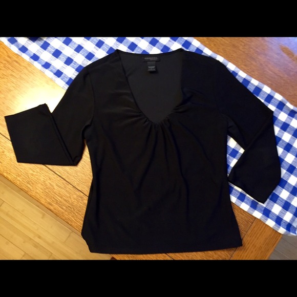 Express Tops - ‼️‼️SOLD IN BUNDLE‼️‼️ Express long sleeve  Black