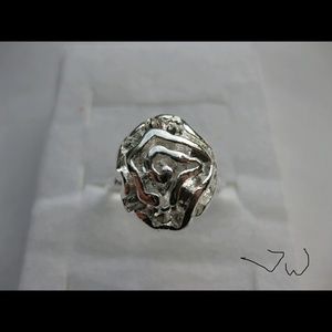 Flower silver plated ring