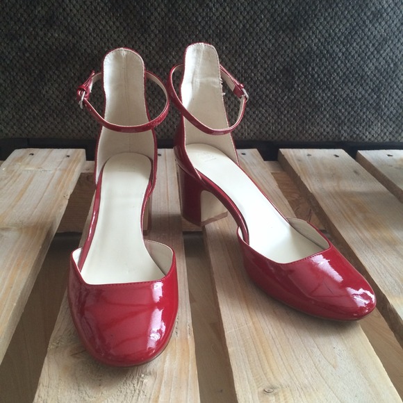 zara red patent heels - Picture 2 of 4