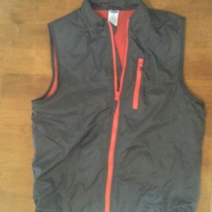 Vest old navy size 12 boys new.no tags