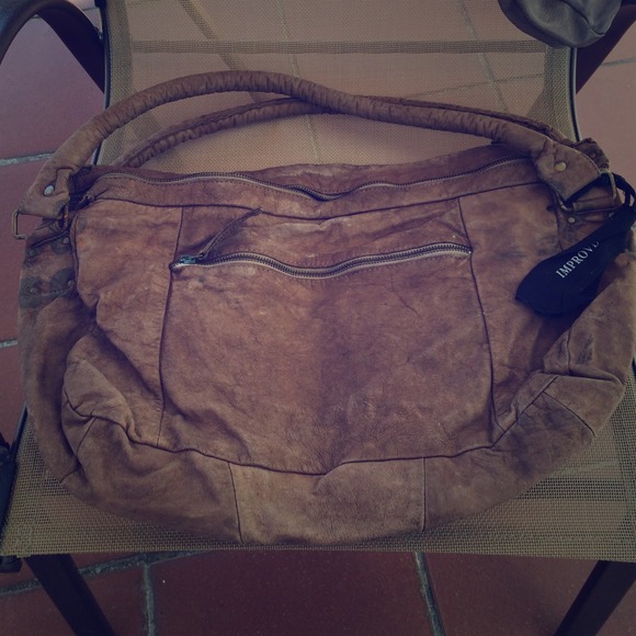 Pearlimprovdbag from atrium - Picture 1 of 4