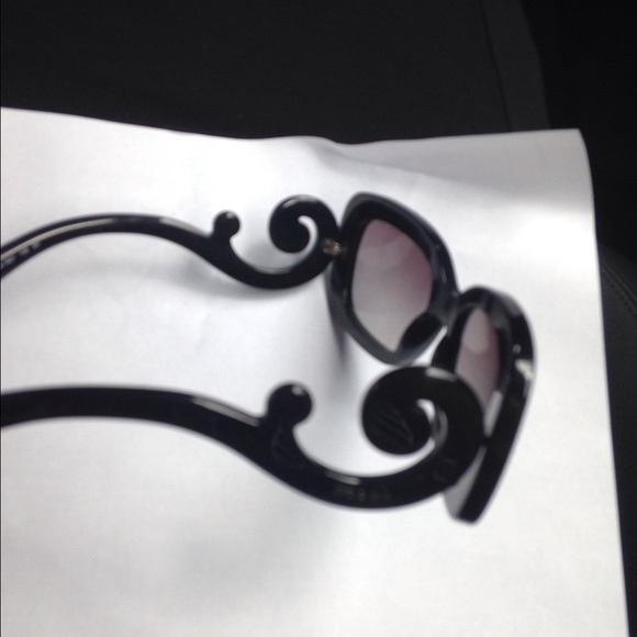 Prada Baroque sunglasses square authentic - Picture 2 of 3