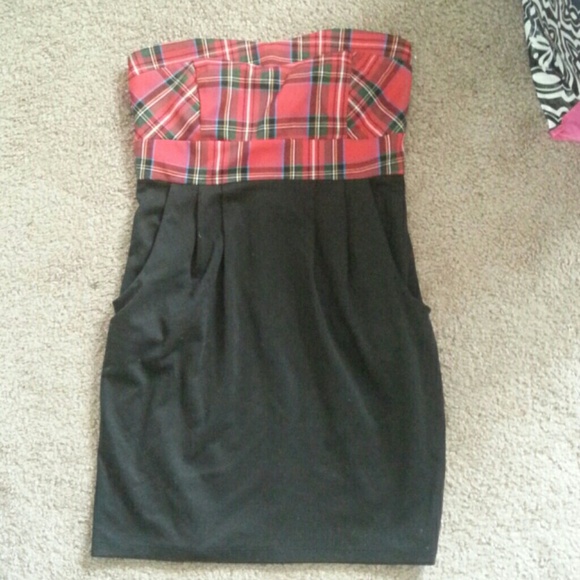 Summer strapless dress