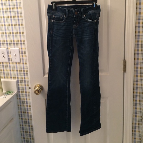 American eagle denim jeans