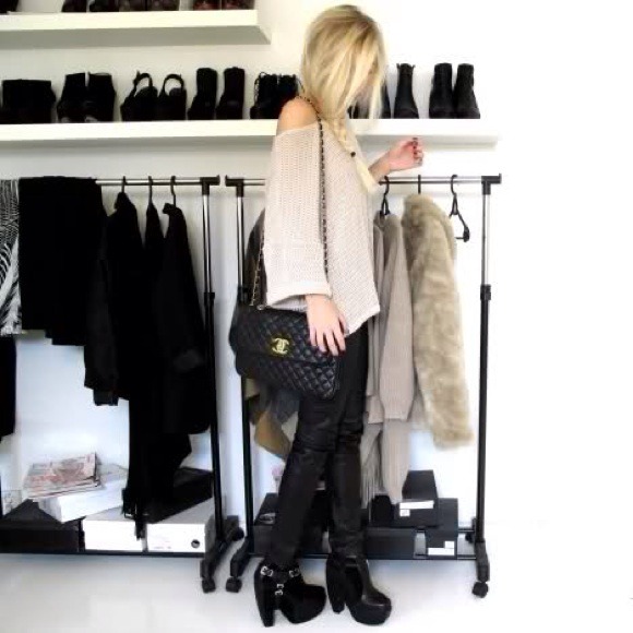 Welcome to my closet!