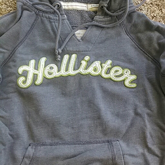 🎁Bundled🎁 Hollister hoodie gray sweatshirt - Picture 2 of 2