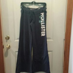 Navy blue Hollister sweatpants