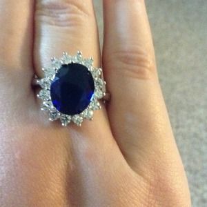 Stunning cocktail ring