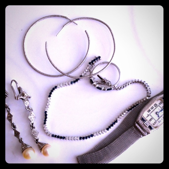 PLATINUM/WHITE GOLD