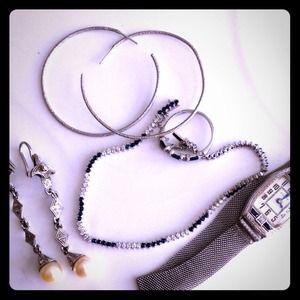 PLATINUM/WHITE GOLD