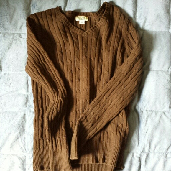 Brown sweater