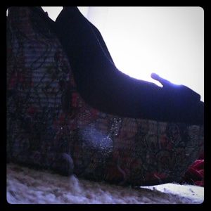 These cute heels have flowers