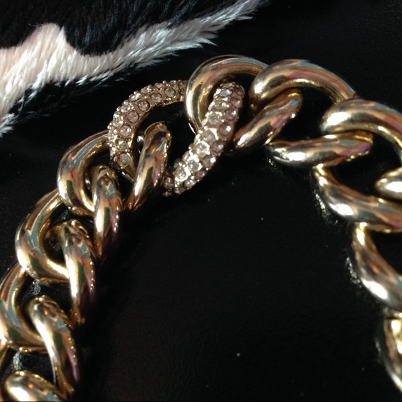 ✖️SOLD✖️Victoria's Secret Limited Edition bracket - Picture 3 of 3