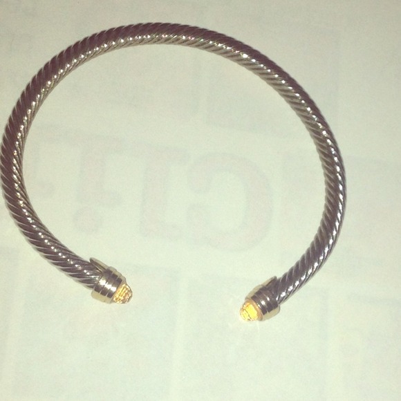 Gorgeous Cable bracelet!