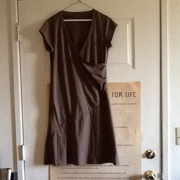 Brown/tan dress - Alpine Size L
