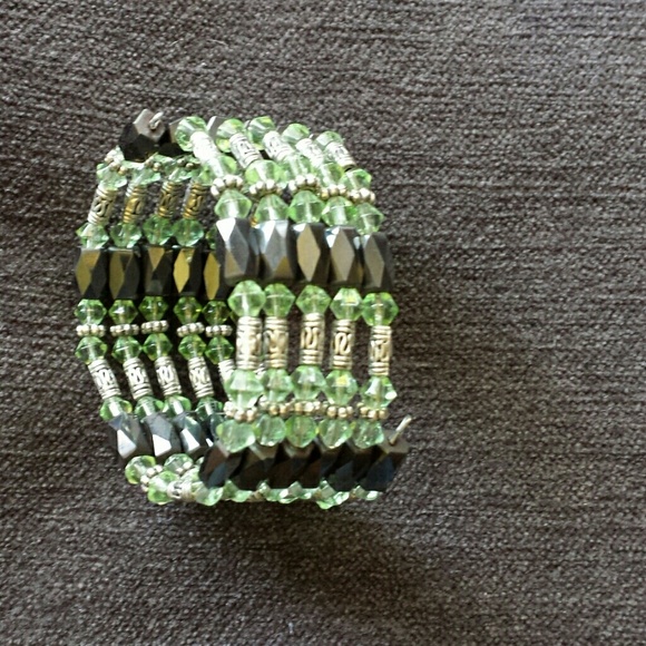 Magnetic bracelet