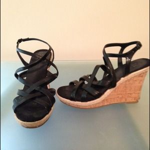 NewYork and Co black wedges