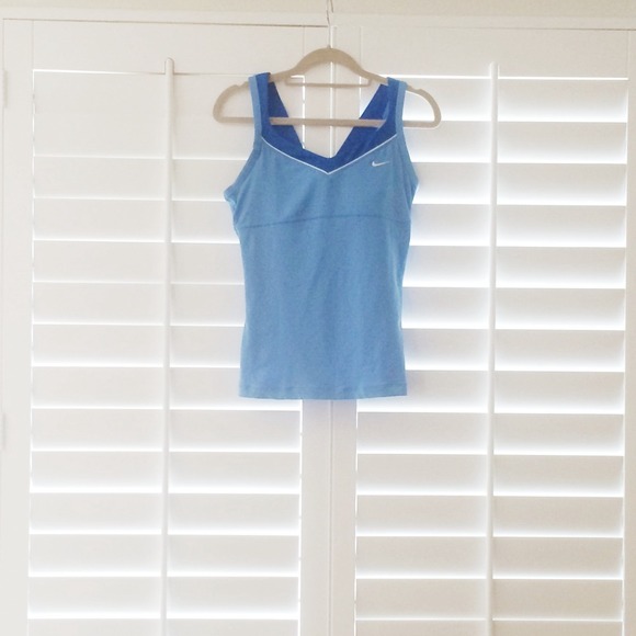 Nike blue Dry-fit (like lulu lemon)