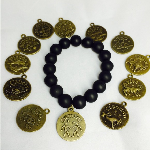 What's your Zodiac Sign? Unisex - Picture 1 of 1