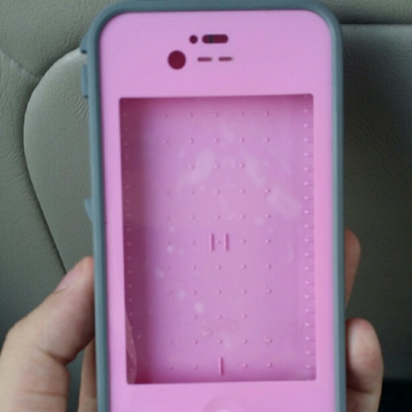 Lifeproof case for iPhone 4s