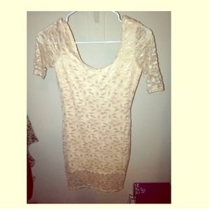 Creme color lace right dress