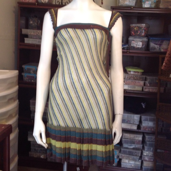 SOLD SOLD !!BEAUTIFUL STYLISH MISS SIXTY DRESS
