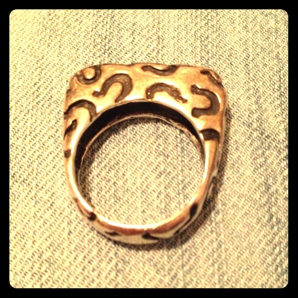 💻SALE💻 Fun horse shoe sterling silver ring!