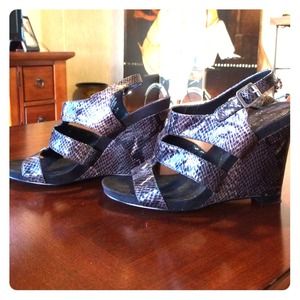 Nine West sandals wedges.