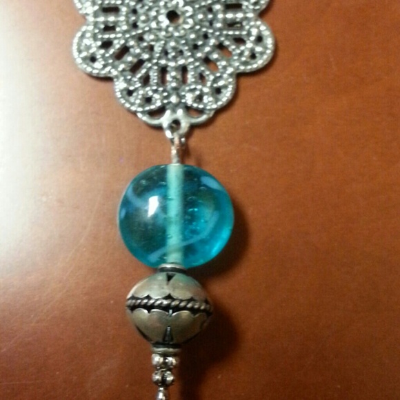 Necklace - Picture 2 of 4