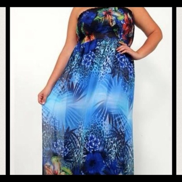 Multicolor dress.