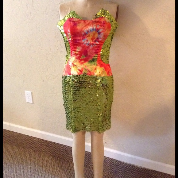 Formal Dress - Picture 2 of 2