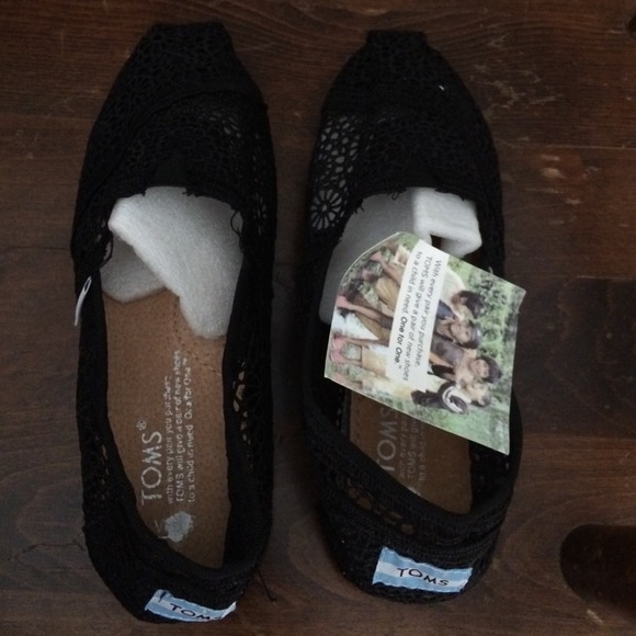 SOLD! Black crochet toms - Picture 1 of 2