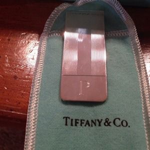 Tiffany money clip with "P" engraved