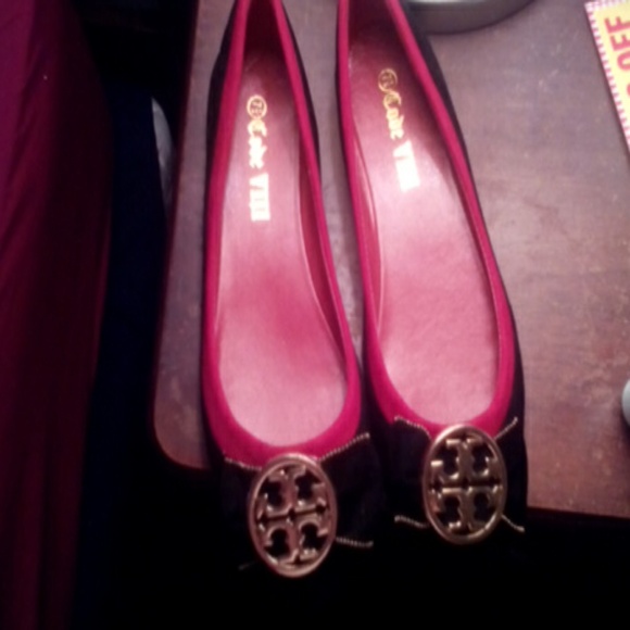 Black and red flats