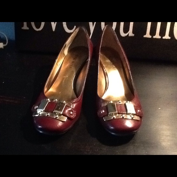 NINE WEST, LOW HEEL SHOES.