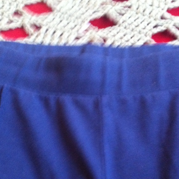 Capris👍 - Picture 2 of 3