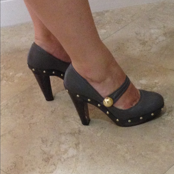 Bundle 2 coach shoes