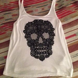 Graphic skull tank