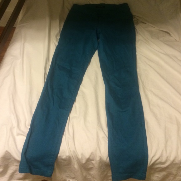 Skinny Jeans - Picture 1 of 3