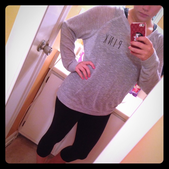 Victoria's Secret Sweaters - Victoria Secret PINK lightweight sweater✨