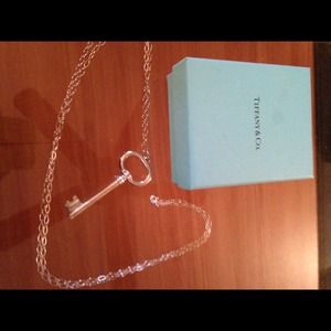 Tiffany&Co key necklace