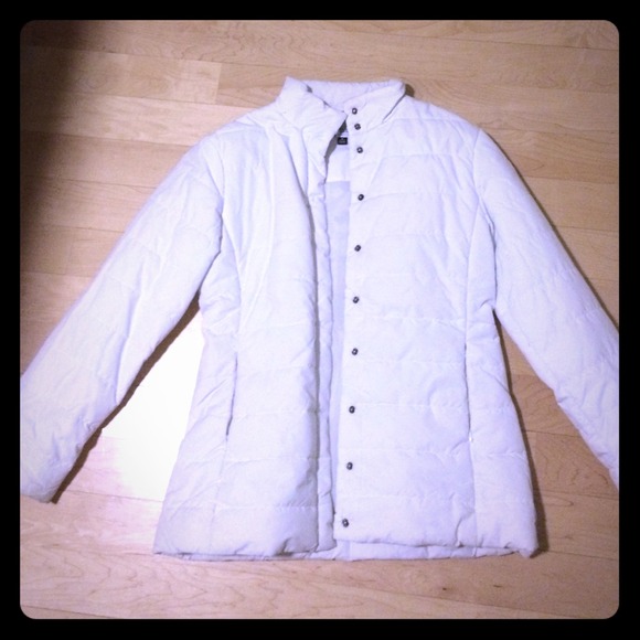 Rain white skiing jacket or coat