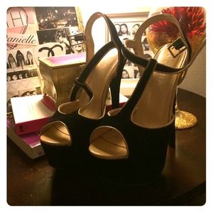 Very cute platforms!